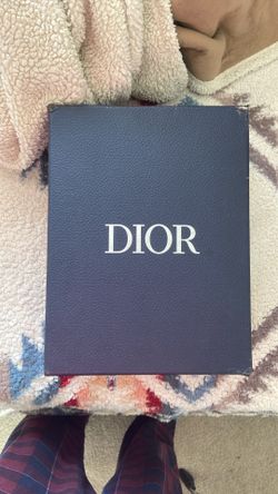 Dior Shoes B22