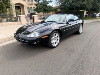 2000 Jaguar XK8
