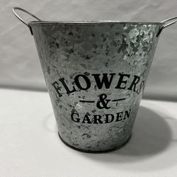 Galvanized Metal Round Bucket Planter 6" W x 5.75" H - Flowers & Garden Decor