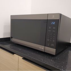 LG Microwave