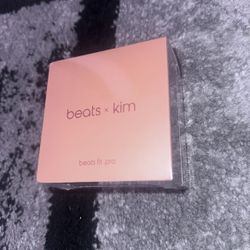 Kim Kardashian Beats Fit Pro