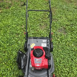 BLACK MAX SELF PROPPELL RUNS LIKE NEW SERIOUS BUYERS 