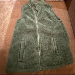 Juniors Vest Size Med 
