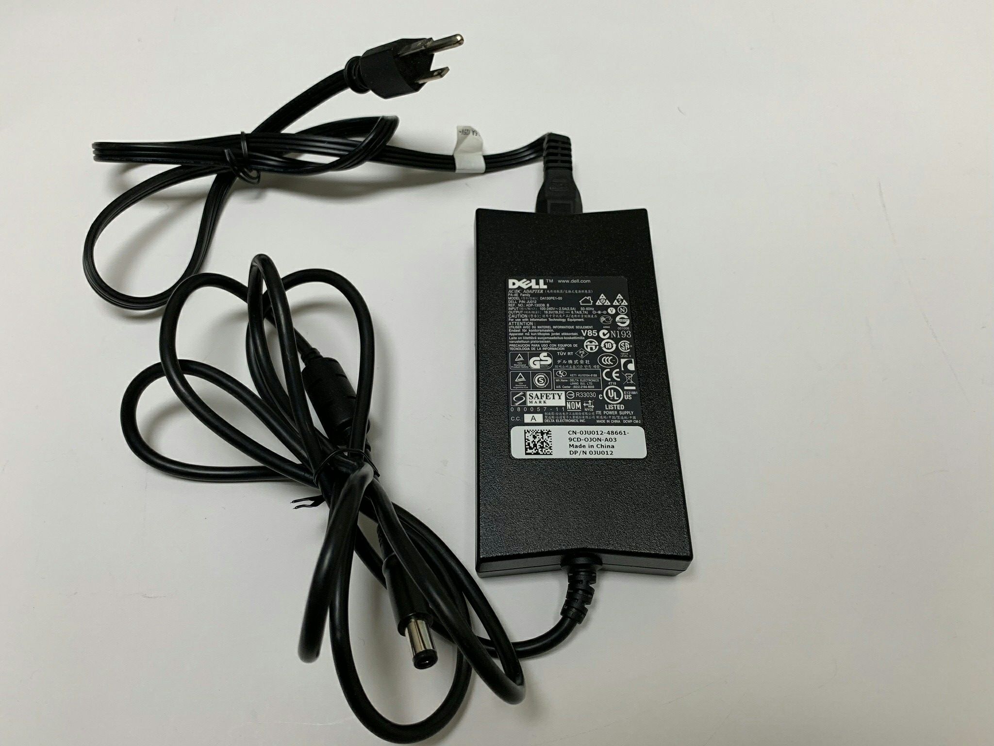 12 x Dell OEM 130w AC power adapter/ charger