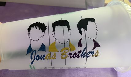 Starbucks Jonas Brothers