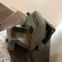 Delta Miter Saw 10in