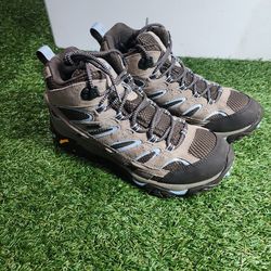Merrell Moab 2 Mid Gtx Women's Hiking Boot
 Size 10.5 (Men's 9 )
