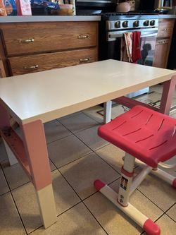 Kids Adjustable Desk And Chair