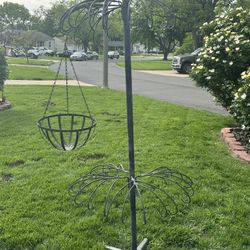Bird Feeder Hanger 