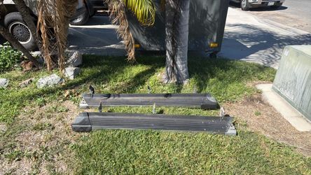 Toyota 4Runner sidesteps