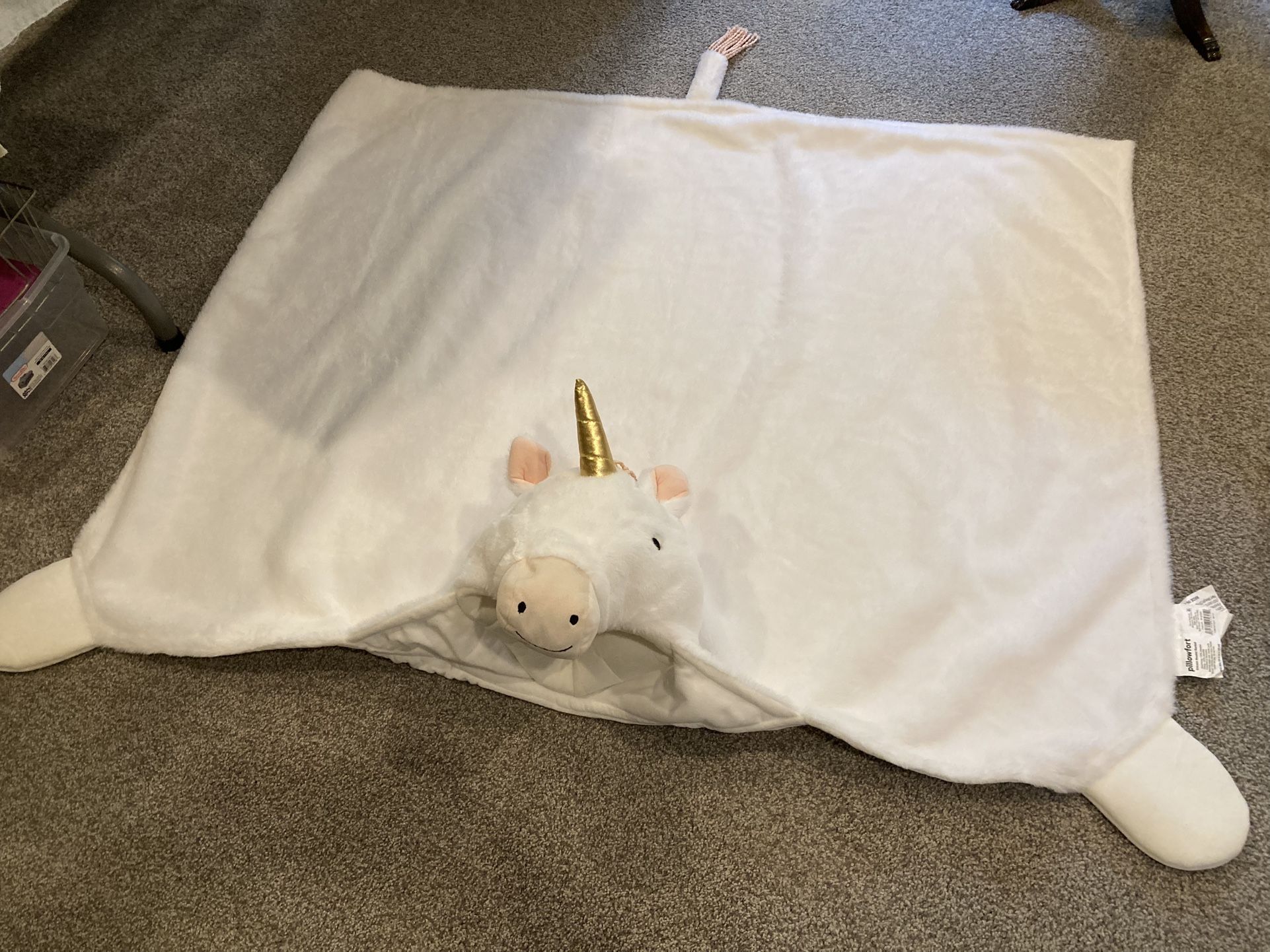 Pillowfort Unicorn Hooded Blanket