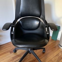 33 chair shark tank hotsell