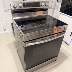 Samsung electric stove (broken glass)
