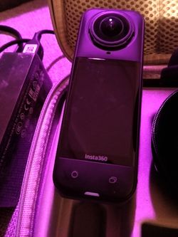 Insta360  x3 camera