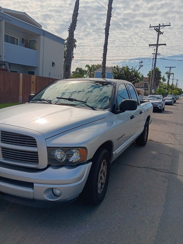 2004 Dodge Ram