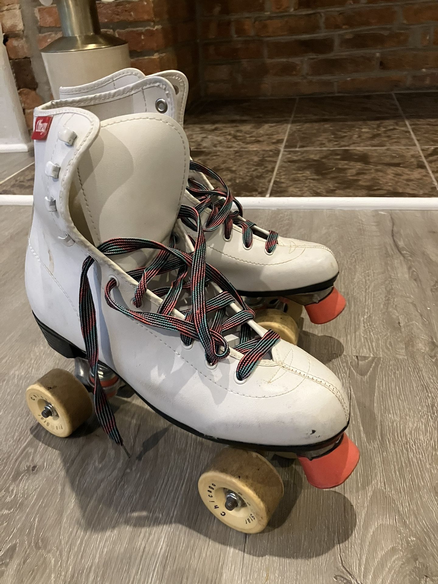 Skates