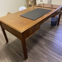 Executive Desk With Credenza 