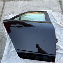 Cadillac CTs Door Part