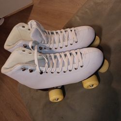 Size 8 White Cosmic Skates