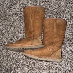 Uggs Size 6