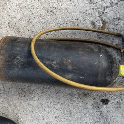 Nitrogen Tank