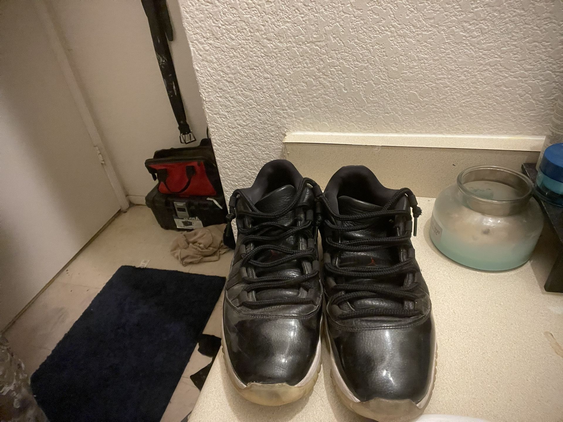 Jordan 11 Lows
