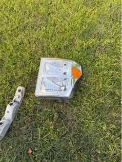 2011-2016 ford f250 headlight