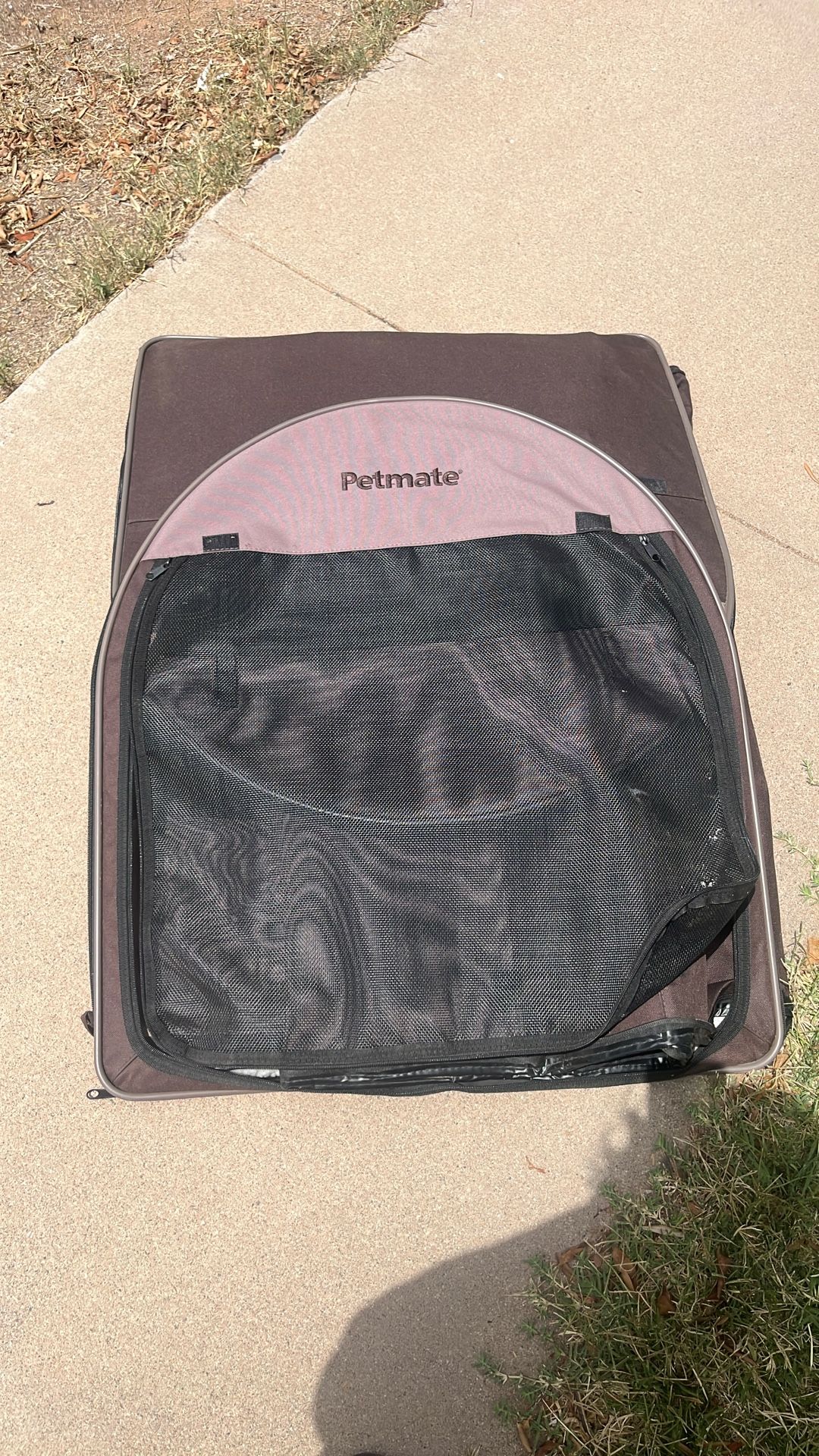 Permate Portable Dog Kennel Lays Flay To Store