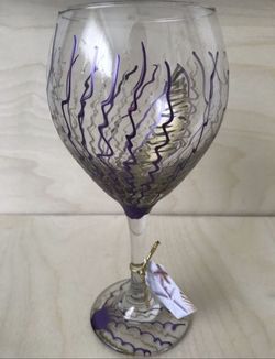 Hand painted Wine Glass by Florida designer 20 oz (591ml) USA