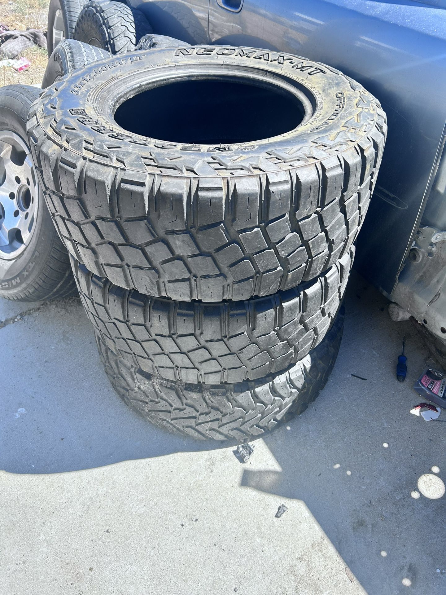 Pair Of Used Truck Tires 315 65 17