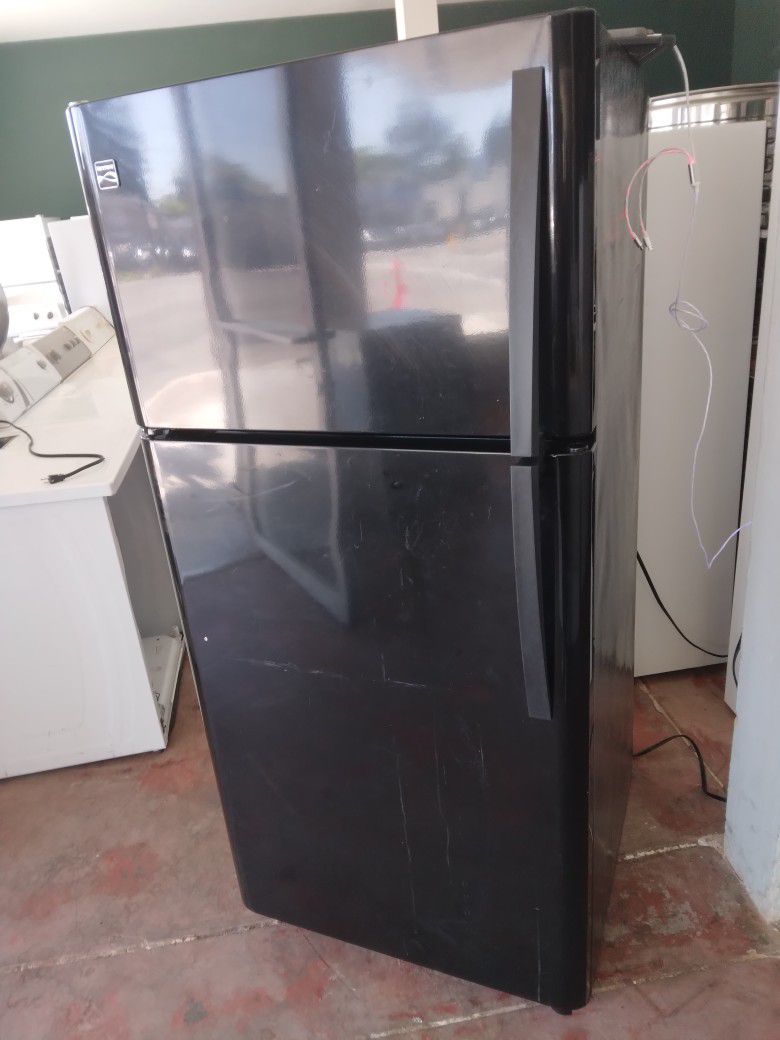 Kenmore Black Color Refrigerator Used 