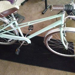 Schwinn Ladies Bike