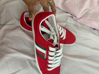 Women’s shoes