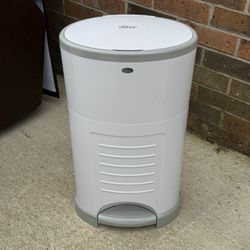 Diaper Genie 