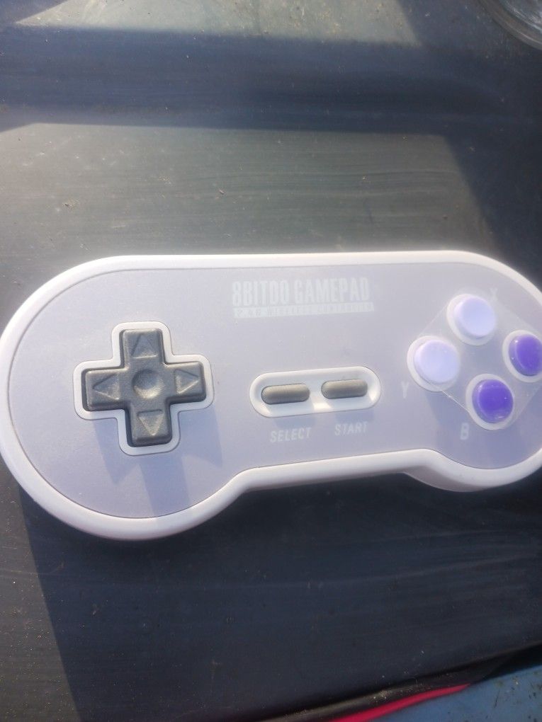 8Bitdo Gamepad 2.4G Wireless Controller