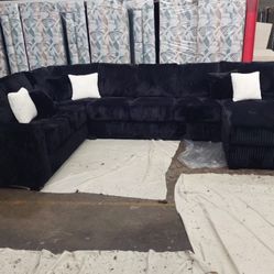 Living room sectional