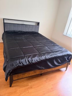 Queen Size Bed Frame & Mattress – Like New – $350 OBO