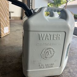 Blitz 6.5 Gallon Water Jugs (2)