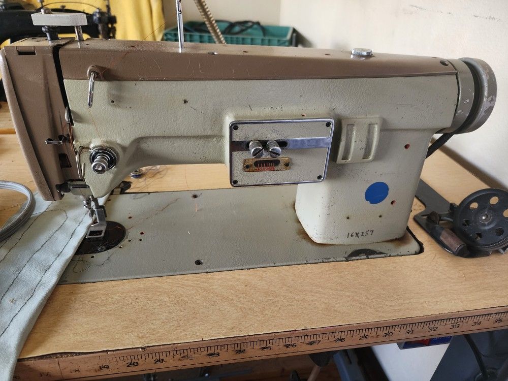 Meistergram M 100 J Monogram Embroidery Machine