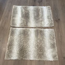 Set Of 2 Bath Mats 33” X 21” with non slip Latex backing