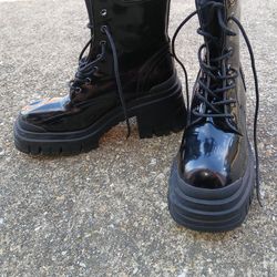 FOREVER 21 Women's Size 8 Faux Leather Tie Up Chunky Combat Boots Shoes