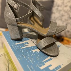 Women Silver Sparkling Shoes 8.5