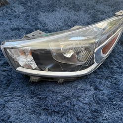 Kia Headlight