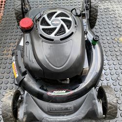 Craftsman 21 Inch Push Mower Good Condition No Rust On Deck 