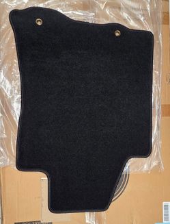 2013-2018 Nissan Altima Sedan Floor Mats Black Carpet 4PC CP169BK #2352M UP2