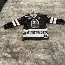 Bape x Mitchel Ness Hockey Jersey LA Kings 