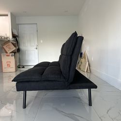 Futon/Sofa