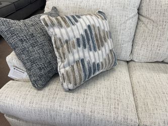 Broyhill Hartford Sofa Chaise Set for Sale in Douglasville GA