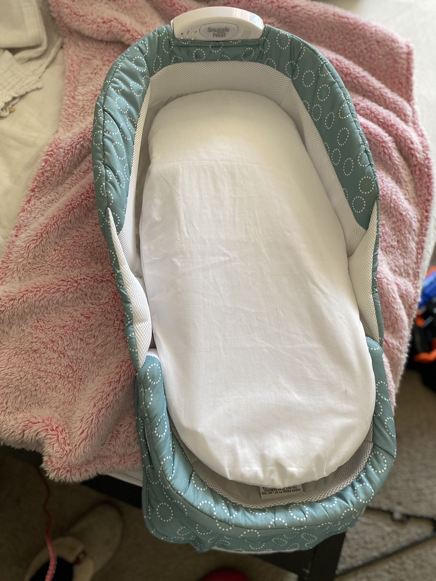 Snuggle Nest -co Sleeper