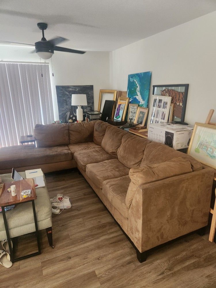 Nice Cloth  Sectional Couch